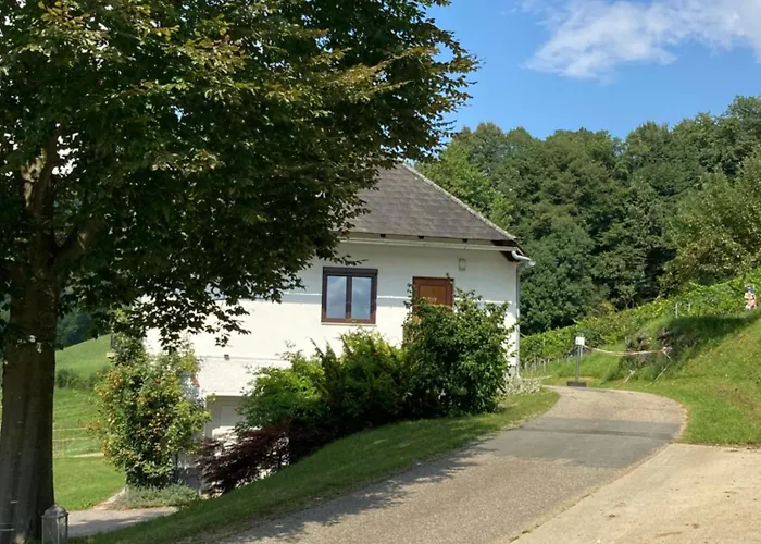 Apartament Direkt Am Weingut Garber *